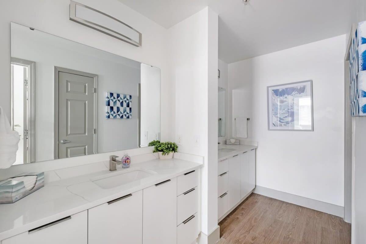 4B 3Ba Premium Family Apartment With Gym Charlotte Extérieur photo
